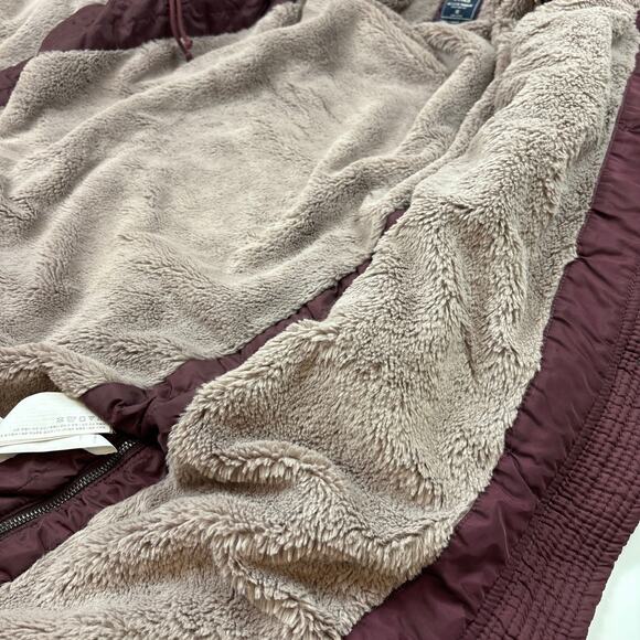 Abercrombie & Fitch Womens Maroon Red Fur Trim Hooded Lined Parka Jacket Size XS - Picture 9 of 12